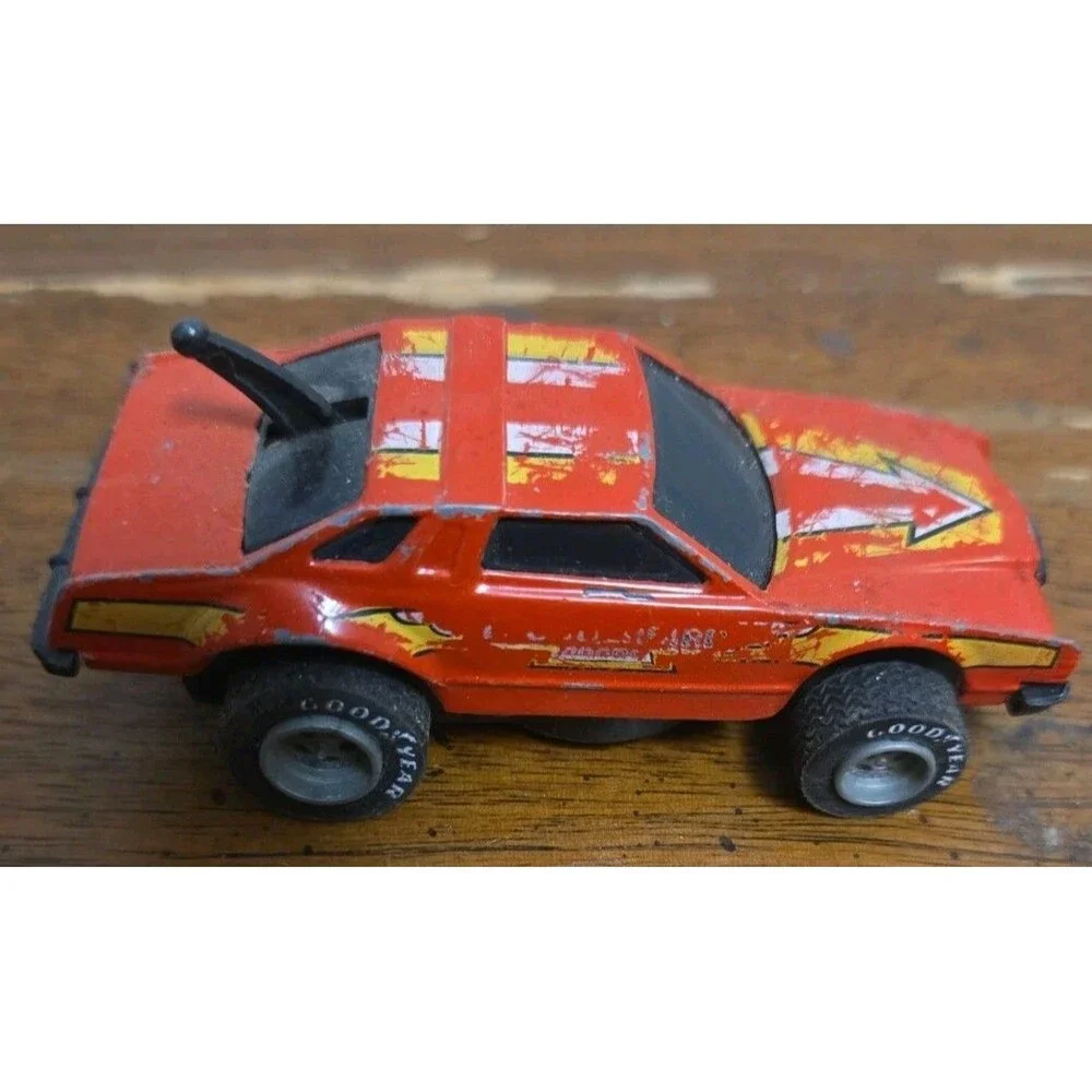 Mattel Hot Wheels SHIFT KICKERS Ford Thunderbird Pull-Back Diecast Car 1978